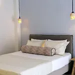 Edward Art Boutique מלון *